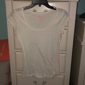 American Eagle white scoop neck shirt